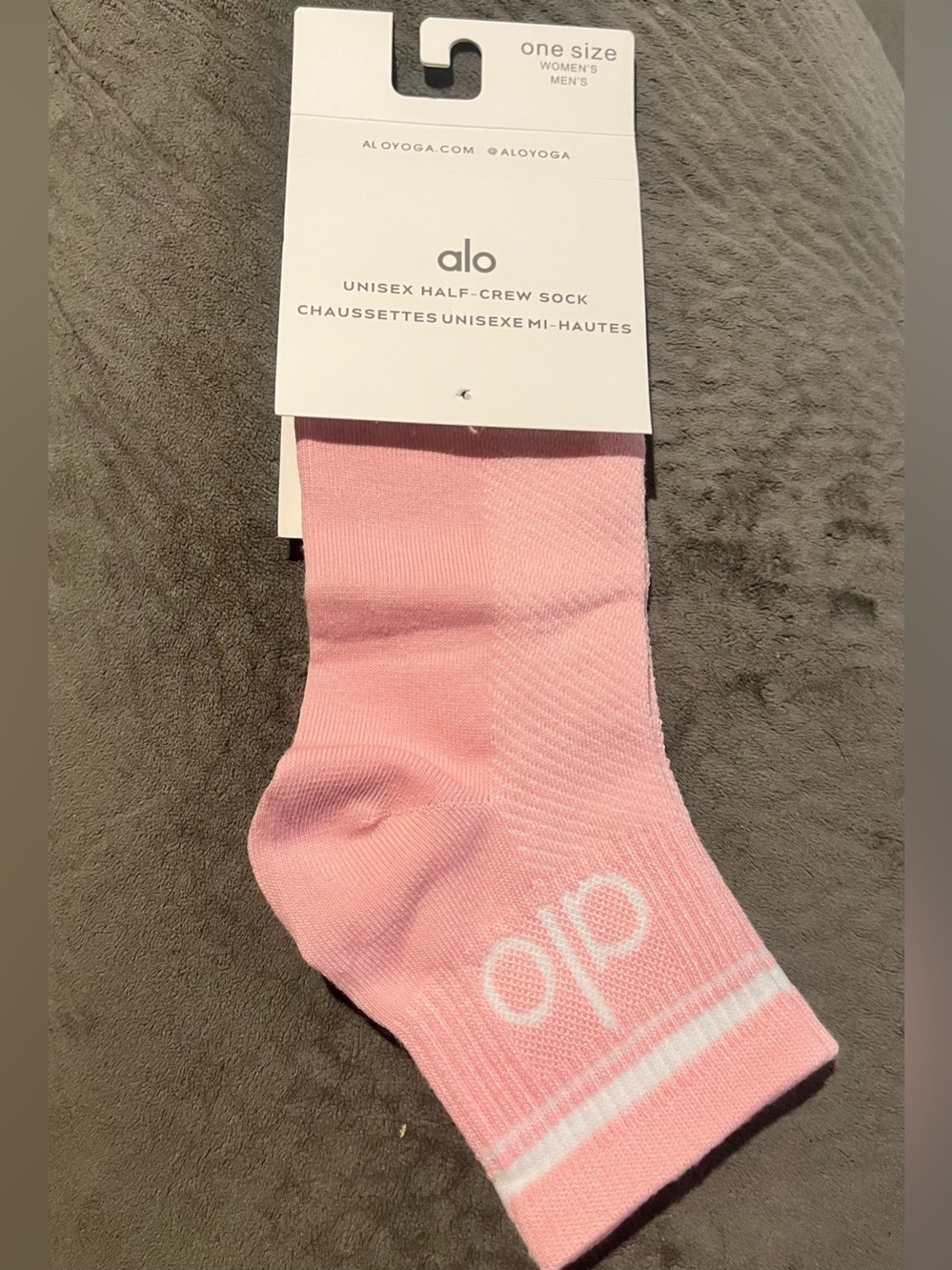 ALO Yoga Pink Unisex Half-Crew Athletic Sock